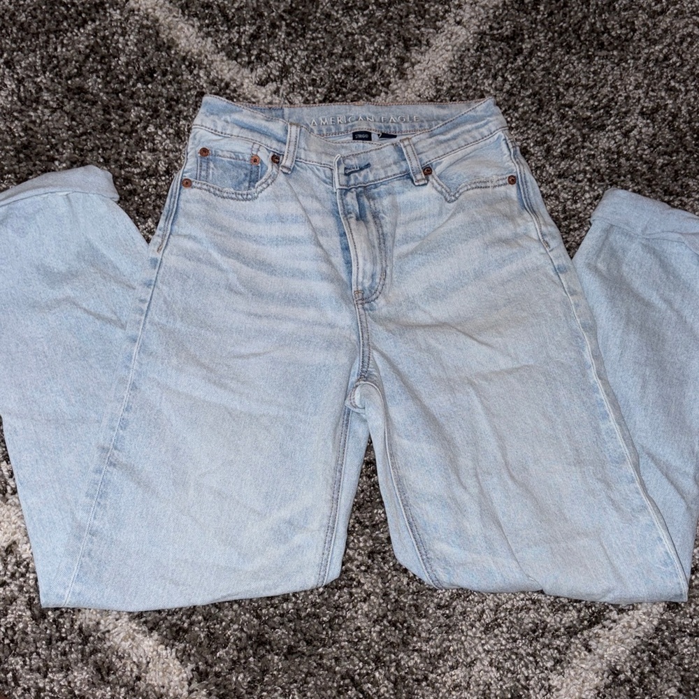 American Eagle Outfitters Light Wash Straight Leg Jeans